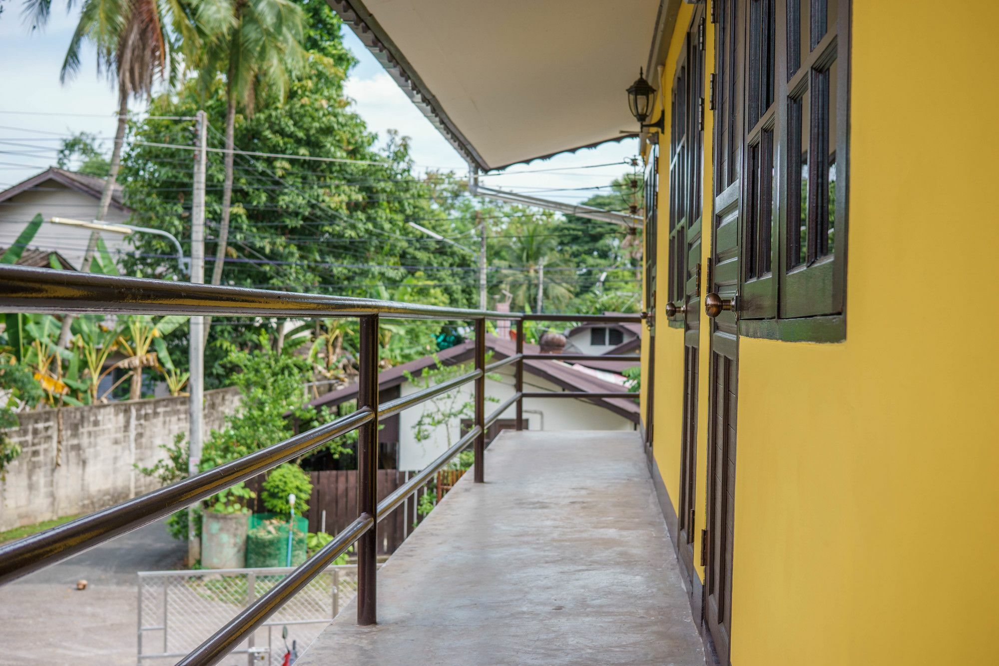 Him Dara Homestay Чиангмай Экстерьер фото